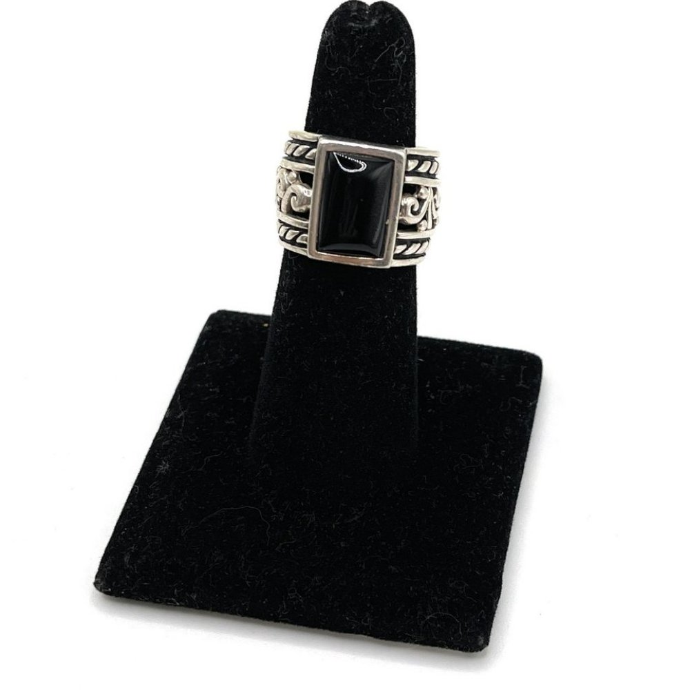 R1096 Retired Silpada Chalcedony Ring  size 6